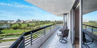 3400 NE 192nd St Gallery 27