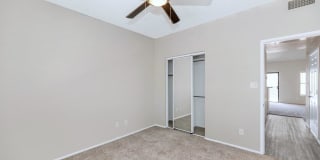 Lakeside Gallery 24