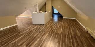 79 Brook Street Gallery 11