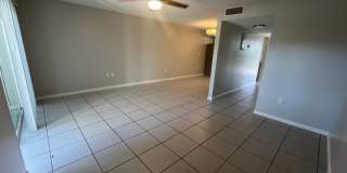 Spacious 2brm 1.5ba townhome Condo in The Villas off Conway Rd. Gallery 18