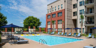 Sola Station Canalside Apartments Gallery 6