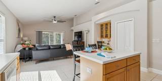 353 BAY ARBOR Gallery 10