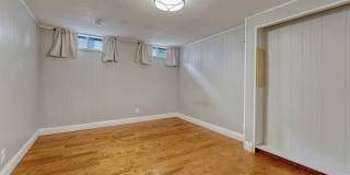 About This Property Gallery 23