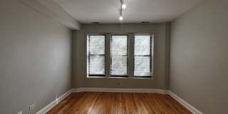 1108 W Balmoral Ave Gallery 1