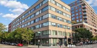 548 W Webster Ave Gallery 1