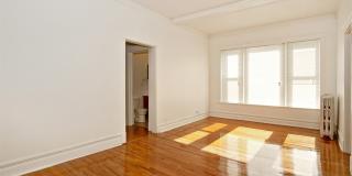 7755 S Sangamon St Gallery 21