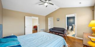 2321 W KENFIELD Court Gallery 16
