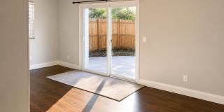 Recently renovated home in great neighborhood close to schools, parks, and shopping Gallery 15