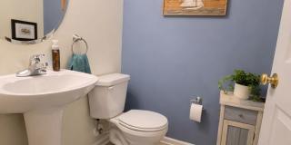3 beds 2.5 bath Townhome Available Now! Gallery 10