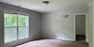 4 Greenbriar Rd #B Gallery 5