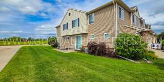 3-Bedroom End-Unit Townhome in West Des Moines | Waukee Schools Gallery 15