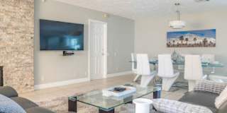 Racquet Club West, FURNISHED, Seasonal OR Long Term Gallery 15
