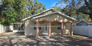 Spacious 3-Bedroom, 2-Bath Home with Covered Screened Porch & Large Kitchen in Tampa Spacious 3-Bedroom, 2-Bath Home with Covered Screened Porch & Large Kitchen in Tampa Gallery 1