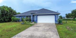 924 NW 12th Place 924 NW 12th Place Gallery 1