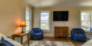 16 Abbott Avenue Gallery 40