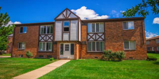 Lexington Village Gallery 21