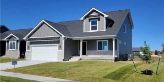 "Unveiling Tranquil Living: Explore Our New 4BR, 2.5BA Haven with 1595 sq ft!" Gallery 1