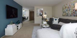 Claremont Gallery 32