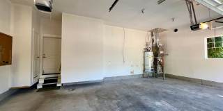 Spacious Home on Golf Course  - All Bedrooms En Suite Gallery 33