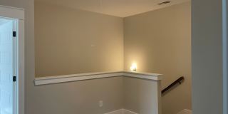 Spacious 3 bedroom home with garage and fenced backyard! Gallery 13