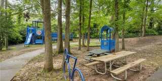 1136 Gilbert Street SE Gallery 26