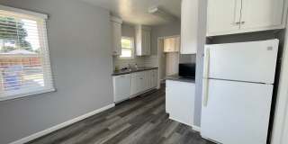 Charming Southside Home on Huge Lot! Gallery 5