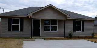 Home in Elrod, AL!!! Available to View Now!!! Gallery 1