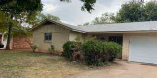 318 N La Salle Gallery 1