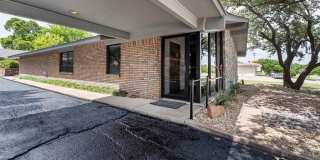 1512 Crestridge Drive Gallery 2