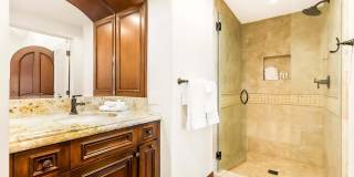 5204 Chelsea Gallery 58