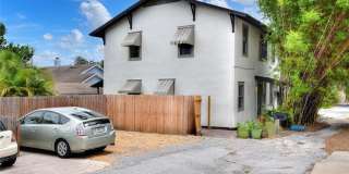 709 1/2 PARK HILL AVENUE Gallery 32