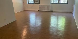 5424 Fifth Avenue Gallery 54