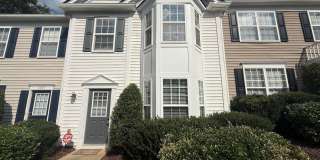 Charming 3BD, 2.5BA Raleigh Townhome in a Prime Location Near RDU Airport, Brier Creek, and North Hills Gallery 1