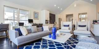 The Laurel Apartments Gallery 14