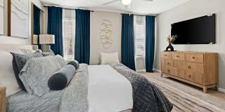 Atlas at St. George Gallery 14