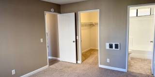 Summer Brook Apartments Gallery 21