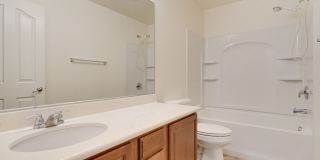 Charming 3-Bedroom Townhome in 89044 with Gated Porch, Walk-In Pantry & Spacious Primary Suite Gallery 23