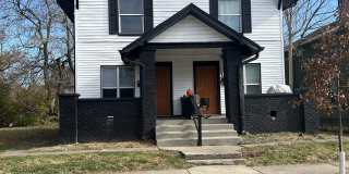 3249 N Kenwood Avenue Gallery 1