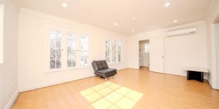 736 Gramercy Gallery 1