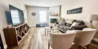 Where Charm, Cozy, and Tech Terrace Collide | Fully Furnished & Pre-Leasing For 8/1 Gallery 7