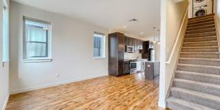 Modern 3-Bedroom Curtis Park Townhome Steps from RiNo & Larimer Street Gallery 9