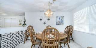 SEASONAL / SHORT-TERM RENTAL – Charming Downtown Punta Gorda Retreat Gallery 14