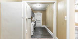 1 Bed 1 Bath apartment in Okc close to Plaza District! Gallery 32