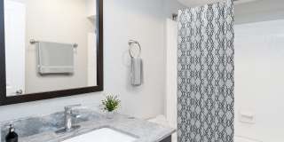 6800 Brendan Way W. Drive Gallery 1