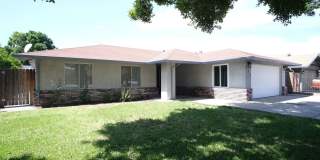 Cozy 3-Bedroom, 2-Bath Home Gallery 1