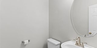 45426 Clarkes Crossing Square Gallery 17