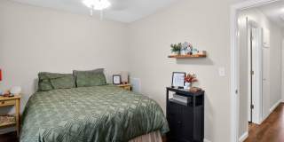 Spacious 2BR Condo Finished Basement in Aurora Gallery 27