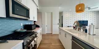 COMING SOON! STUNNING 3 Bedroom/2.5 bathroom in the highly desired Miralon Community! Gallery 8