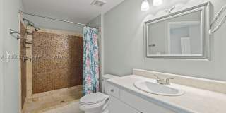 5060 Fairways Cir Gallery 13