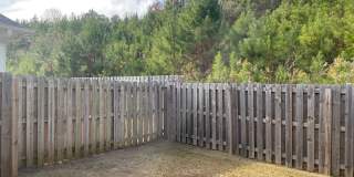 Spacious 3 bedroom home with garage and fenced backyard! Gallery 22
